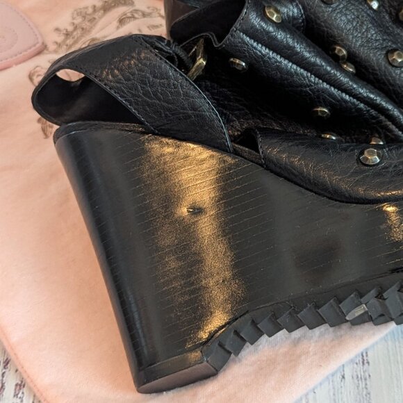 Juicy Couture NWOB 7M Wheeler Open Toe Wedge Heel Sandals Black Soft Leather - Picture 7 of 12